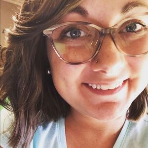 Meet your Posher, Bekah